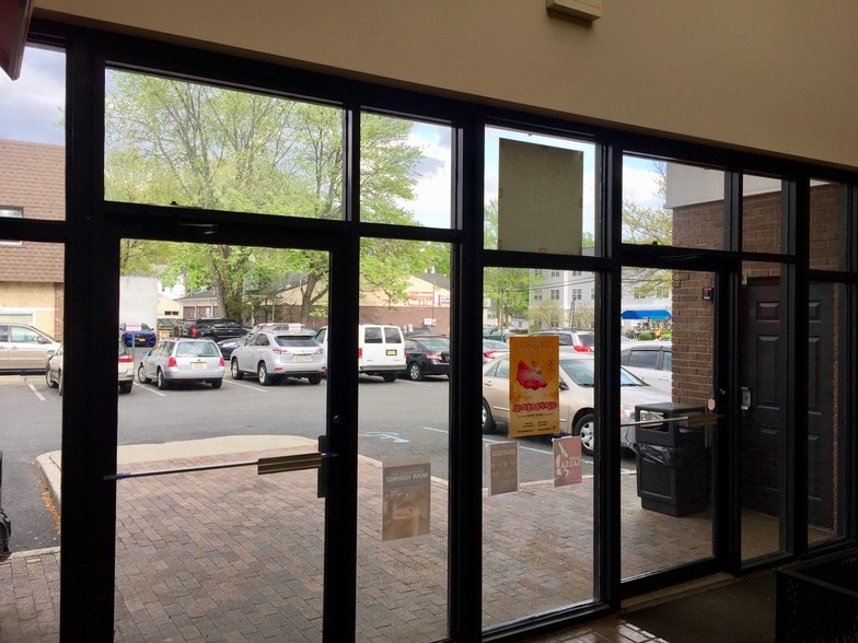 More Photos Of 125 Washington Ave, Dumont Unknown For Lease