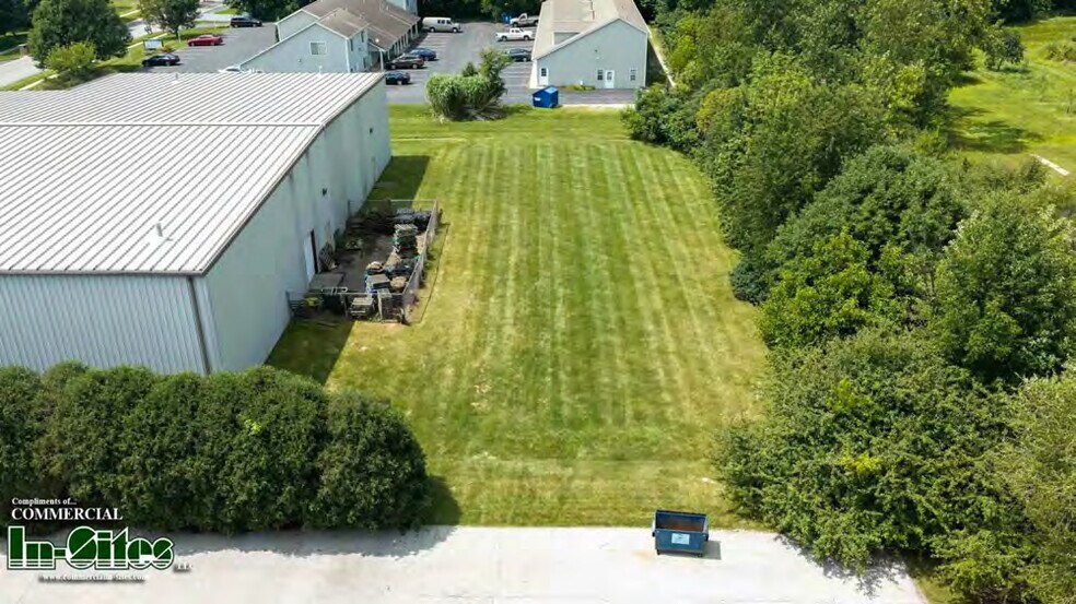 More Photos Of 2501 Beech St, Valparaiso Warehouse For Sale