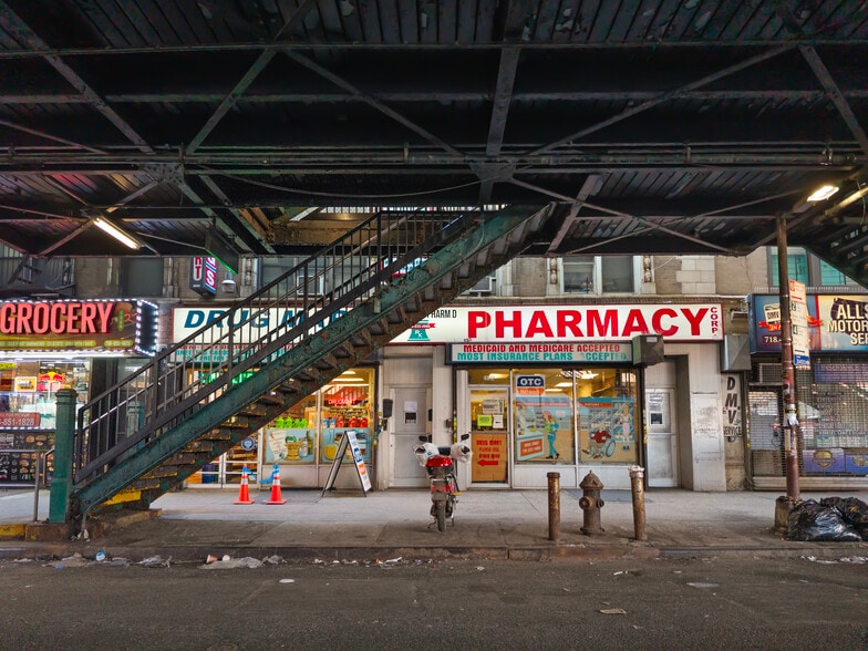 More Photos Of , Brooklyn General Retail For Sale