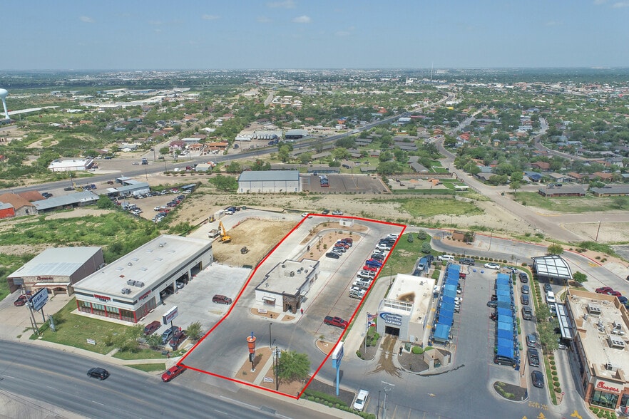 More Photos Of 655 S Bibb Ave, Eagle Pass General Retail For Sale