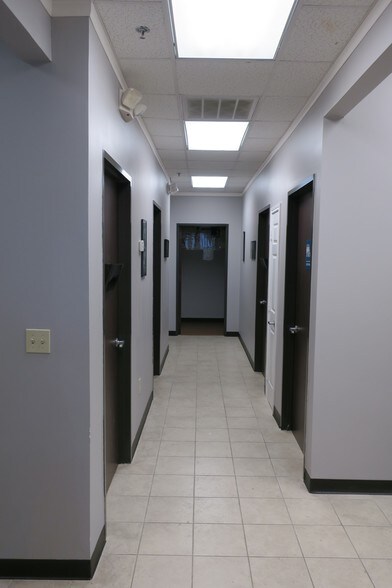 More Photos Of 9889 Bellaire Blvd, Houston Unknown For Lease