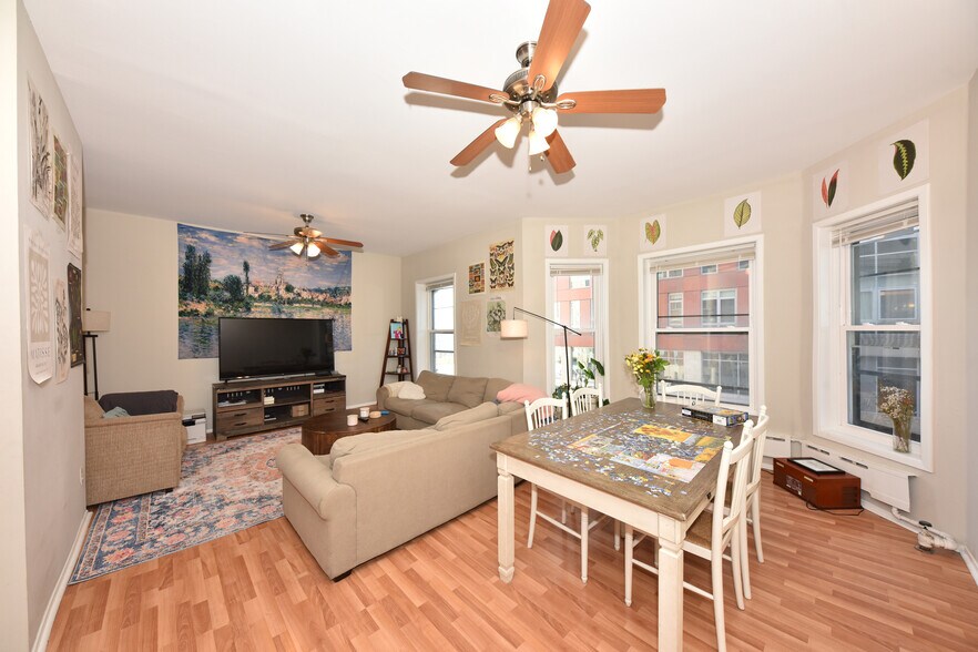 More Photos Of 1816 E Kane Pl, Milwaukee Apartments For Sale