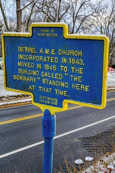 More Photos Of 289-291 Park Ave, Huntington Religious Facility For Lease