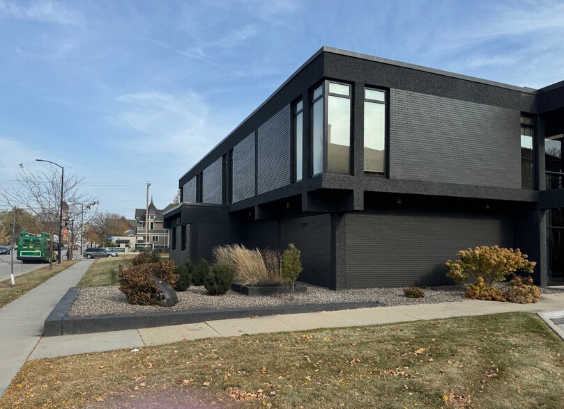More Photos Of 417 Monroe Ave, Green Bay Medical For Lease
