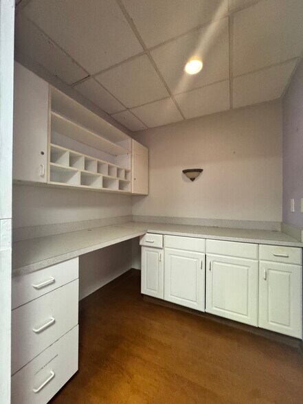 More Photos Of 1503 Oak St, Jacksonville Medical For Sale