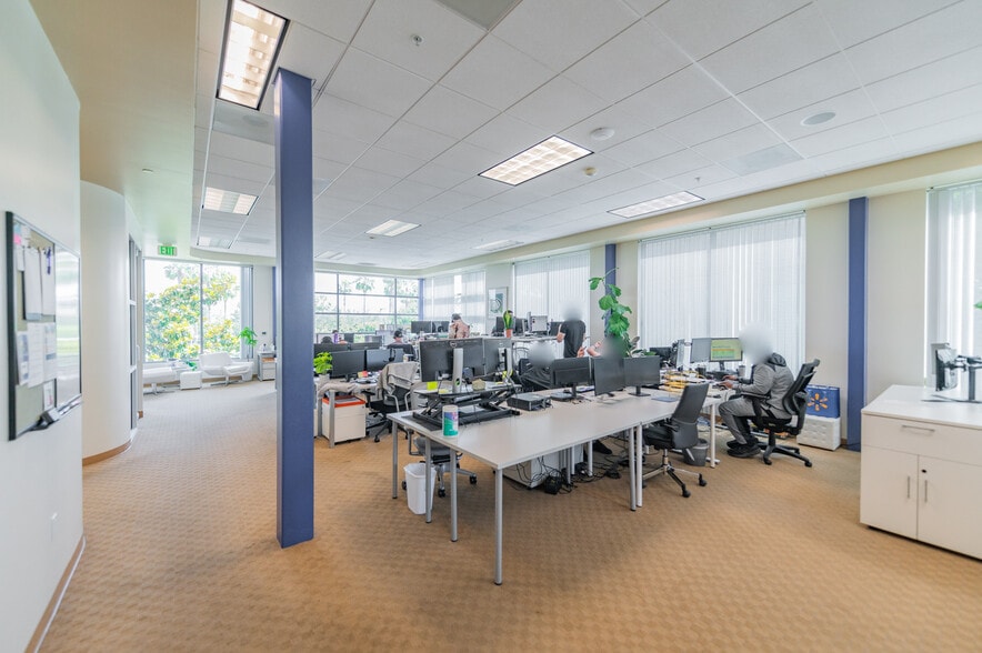 More Photos Of 9960-9970 Research Dr, Irvine Office For Sale