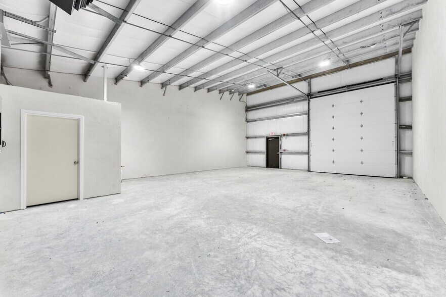 More Photos Of 2360 Plainfield Pike, Cranston Light Distribution For Lease