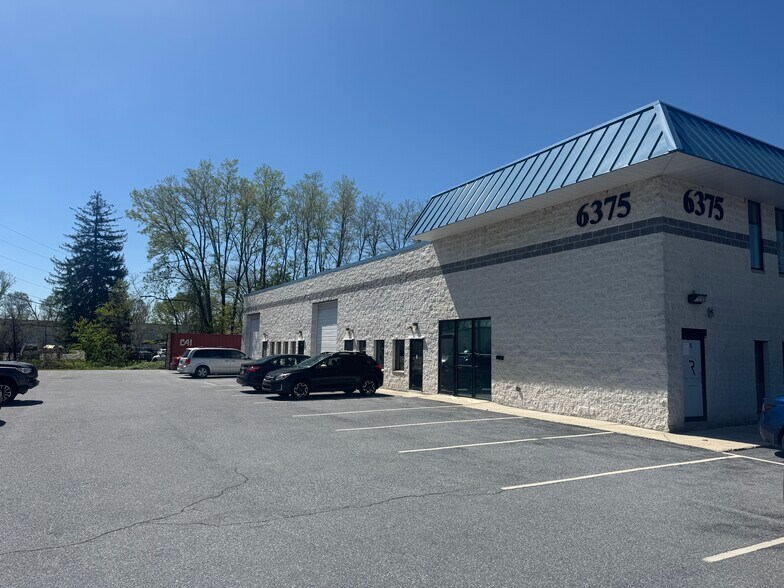 Primary Photo Of 6375 Basehore Rd, Mechanicsburg Distribution For Sale