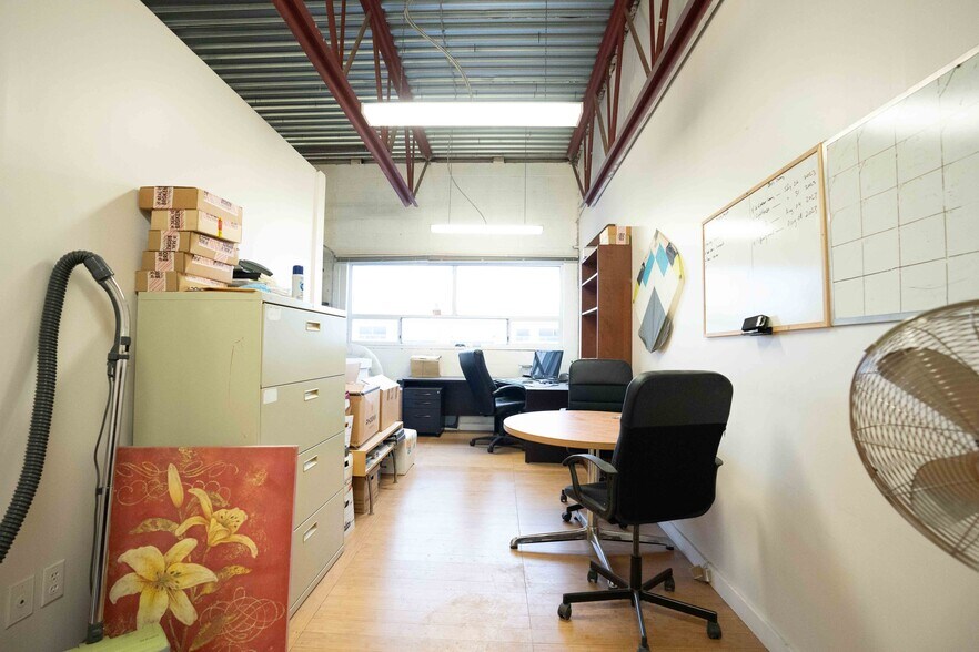 More Photos Of 13308 76th Ave, Surrey Warehouse For Sale