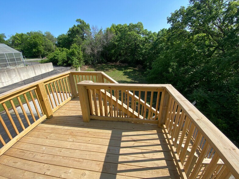 More Photos Of 8705 E 63rd Trafficway, Kansas City Apartments For Sale