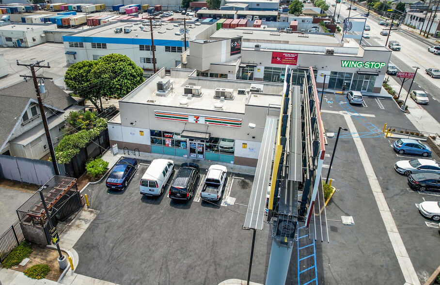 Primary Photo Of 15300 S Figueroa St, Gardena Restaurant For Lease