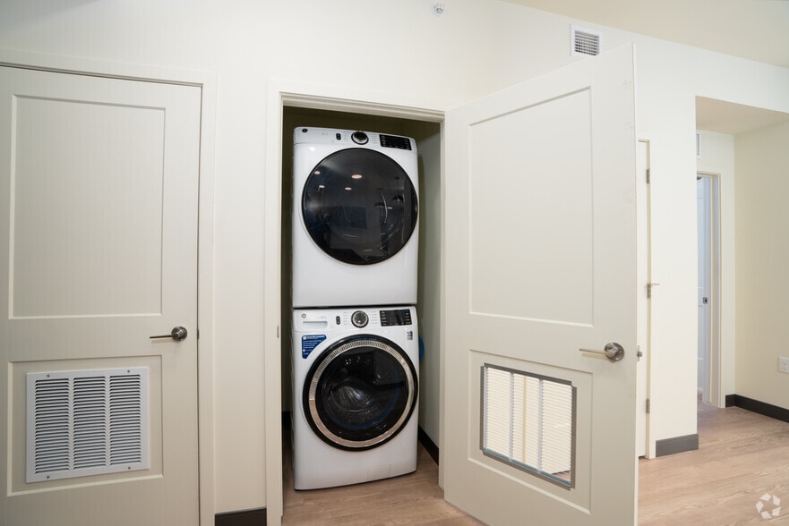 More Photos Of 1990 Rimel Rd, Missoula Apartments For Sale