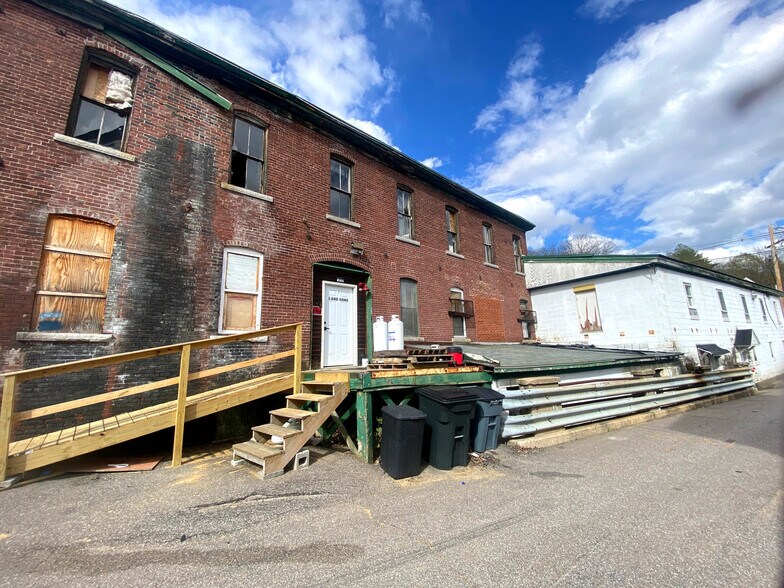 More Photos Of 6 Mill St, Ashland Industrial For Sale