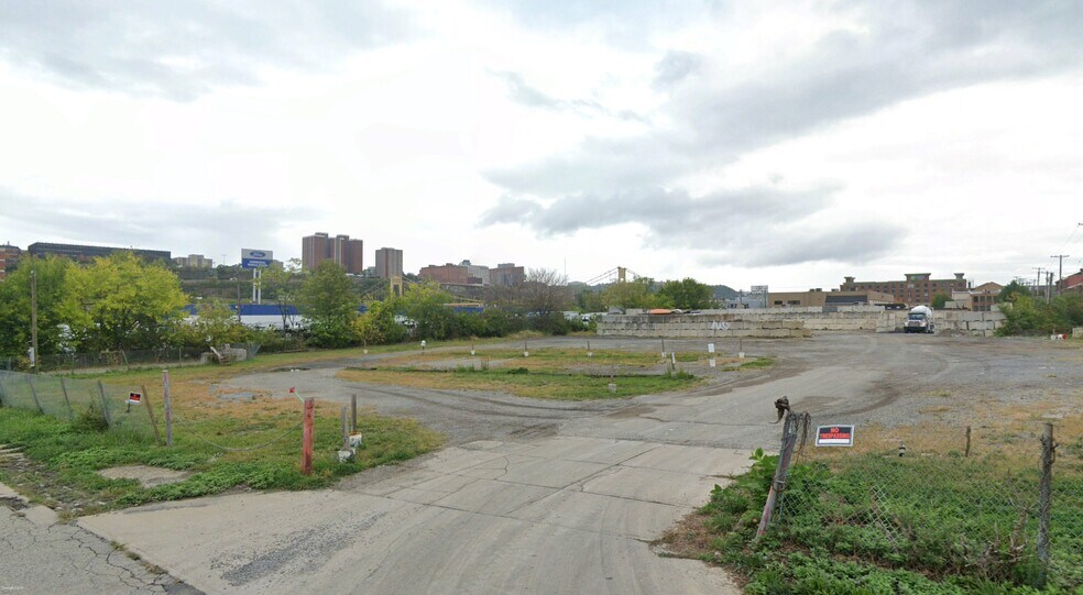 Primary Photo Of 27 6th Street, Pittsburgh Land For Lease