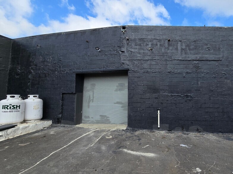 More Photos Of 42 Independence St, Rochester Food Processing For Lease