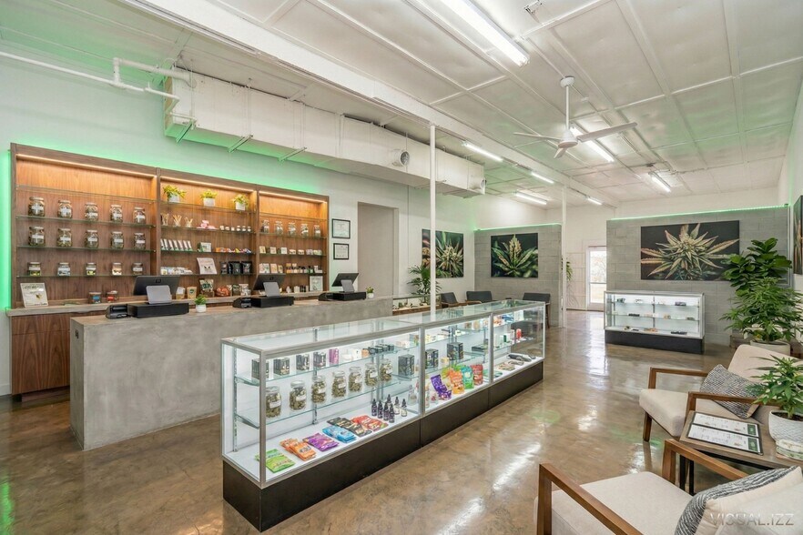 More Photos Of 1020 Roosevelt Ave, San Antonio Freestanding For Sale