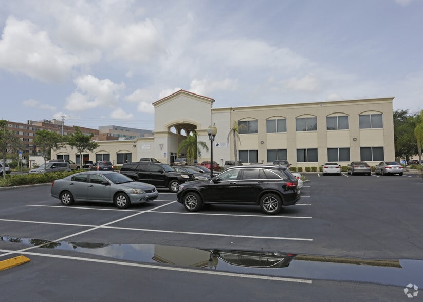 More Photos Of 1417 Lakeland Hills Blvd, Lakeland Office For Lease