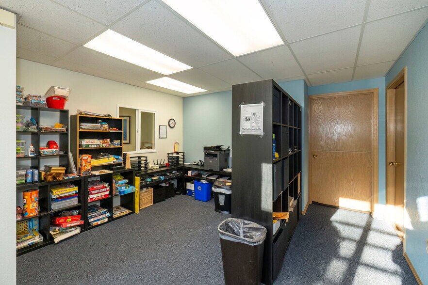 More Photos Of 104 Tremont Ave, Port Orchard Medical For Sale