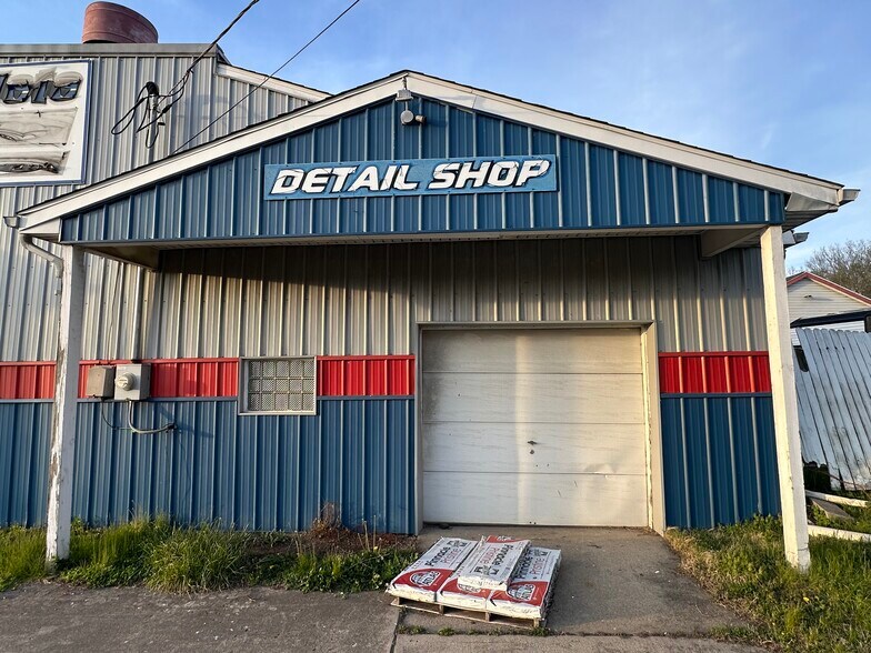 More Photos Of 1501 Oxford State Rd, Middletown Auto Repair For Lease