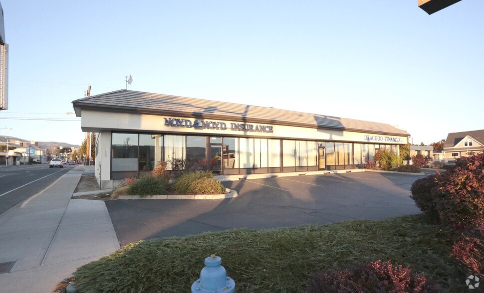 Primary Photo Of 500 N Wenatchee Ave, Wenatchee Medical For Lease
