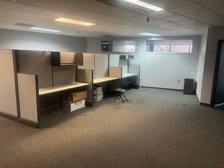 More Photos Of 9410 Annapolis Rd, Lanham Medical For Lease