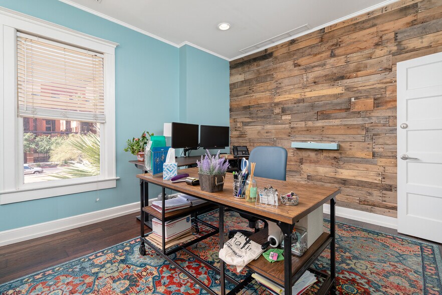 More Photos Of 812 N 2nd Ave, Phoenix Office Residential For Sale