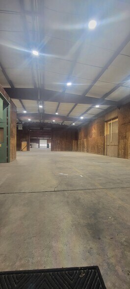 More Photos Of 1640 Wyckoff Rd, Wall Township Warehouse For Lease
