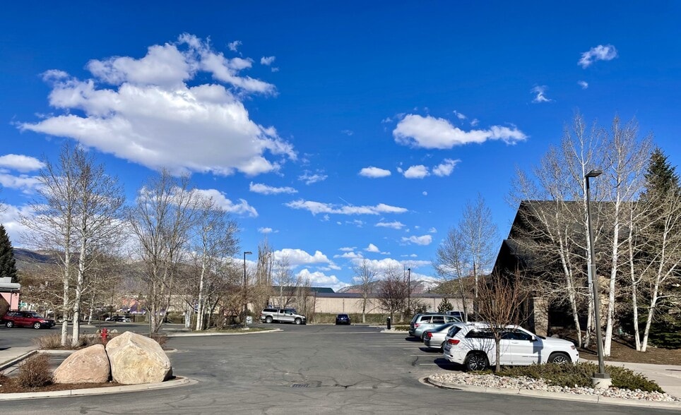 More Photos Of 50 Chambers Ave, Eagle Storefront For Lease