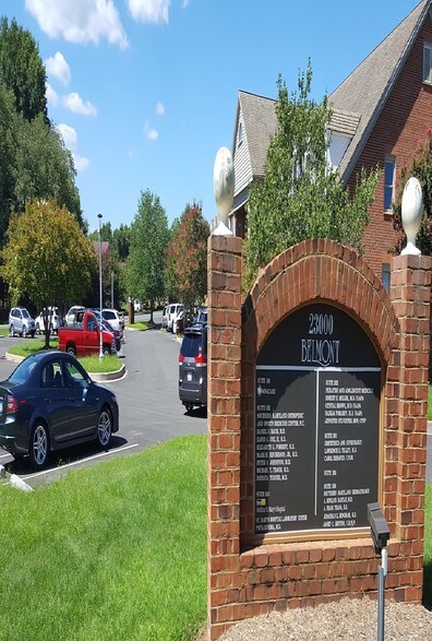 More Photos Of 23000 Moakley St, Leonardtown Medical For Lease