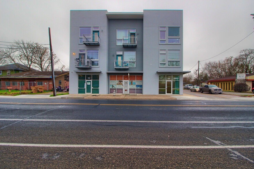 Primary Photo Of 2931 E 12th St, Austin Apartments For Sale