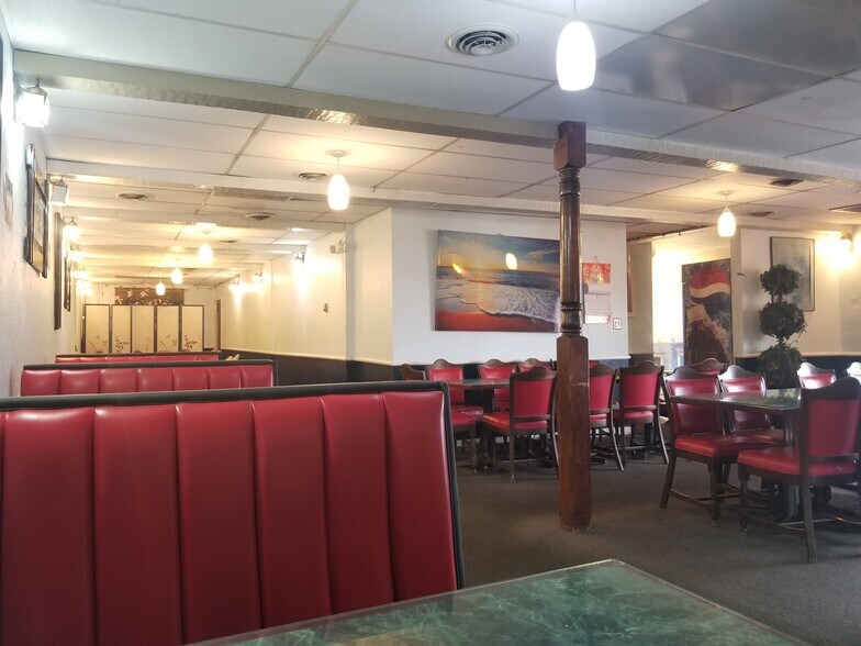 More Photos Of 1105 26th Ave, Greeley Restaurant For Sale