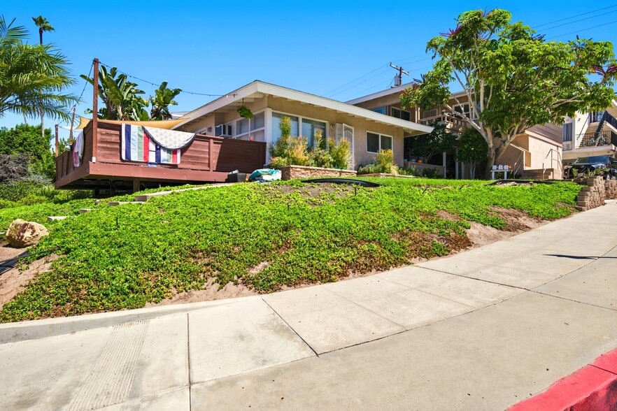 More Photos Of 4001 Riviera Dr, San Diego Apartments For Sale