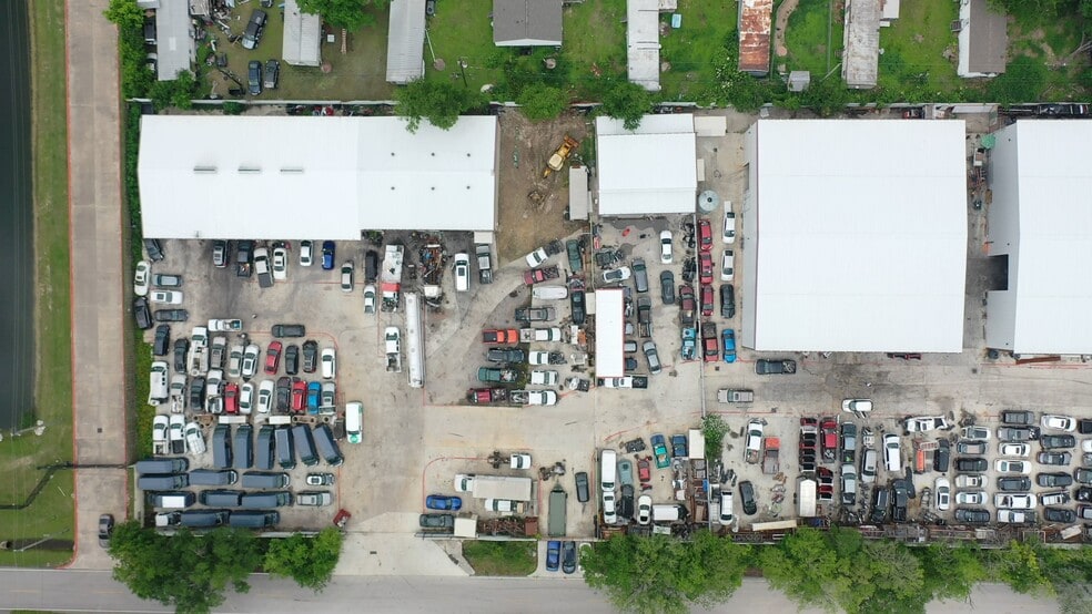 Primary Photo Of 12851 Reeveston Rd, Houston Industrial For Sale