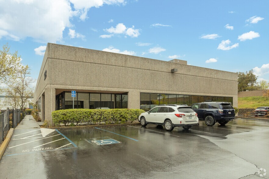 More Photos Of 5001 Windplay Dr, El Dorado Hills Unknown For Lease