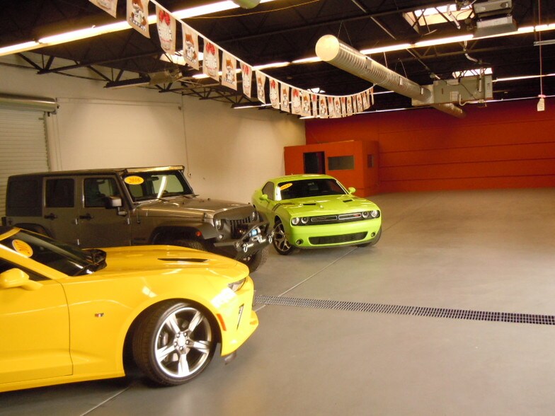 More Photos Of 3500 5th Ave S, Birmingham Unknown For Lease