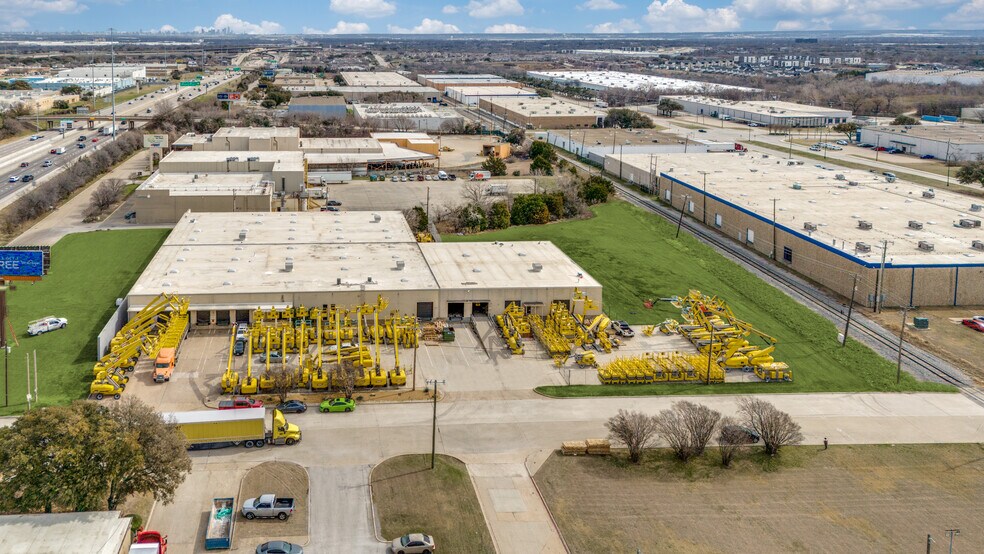 More Photos Of 924 111th St, Arlington Distribution For Lease