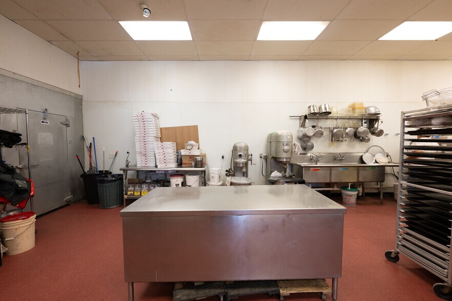 More Photos Of 601 Front St, Catasauqua Restaurant For Sale