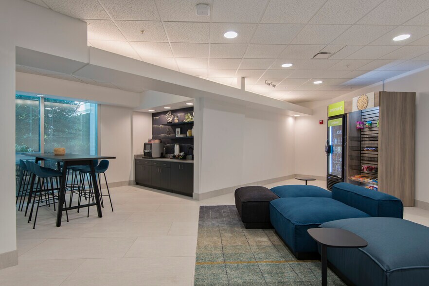 More Photos Of 430 Davis Dr, Morrisville Office For Lease