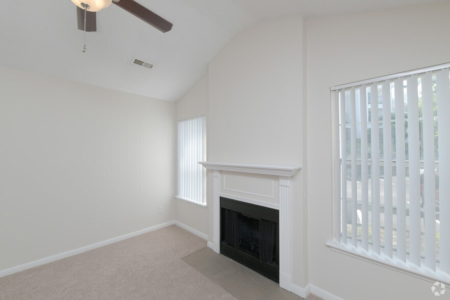 More Photos Of 100 Elena St, Cranston Apartments For Sale