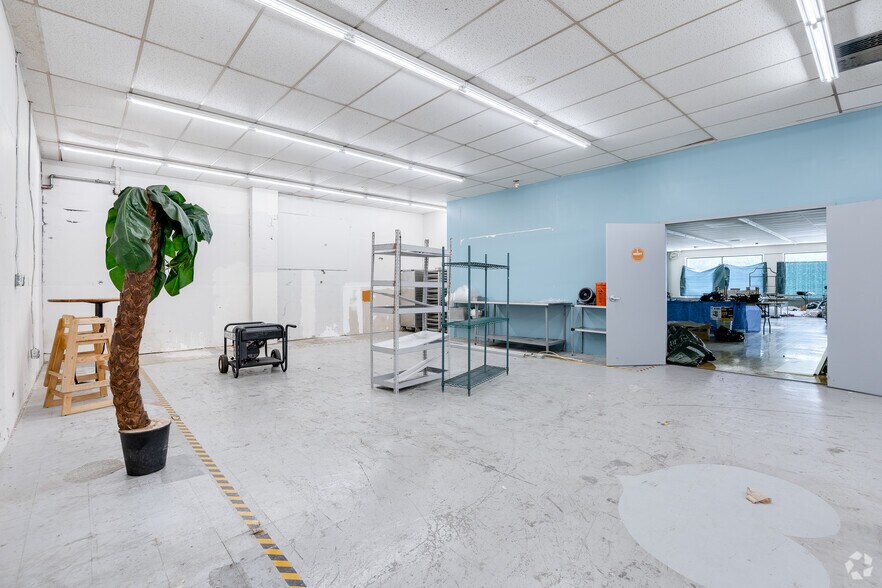 More Photos Of 76 W Landis Ave, Vineland Storefront Retail Office For Sale