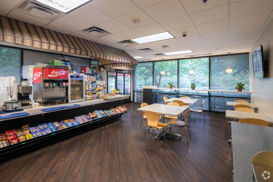 More Photos Of 50 Glenlake Pky NE, Atlanta Office For Lease