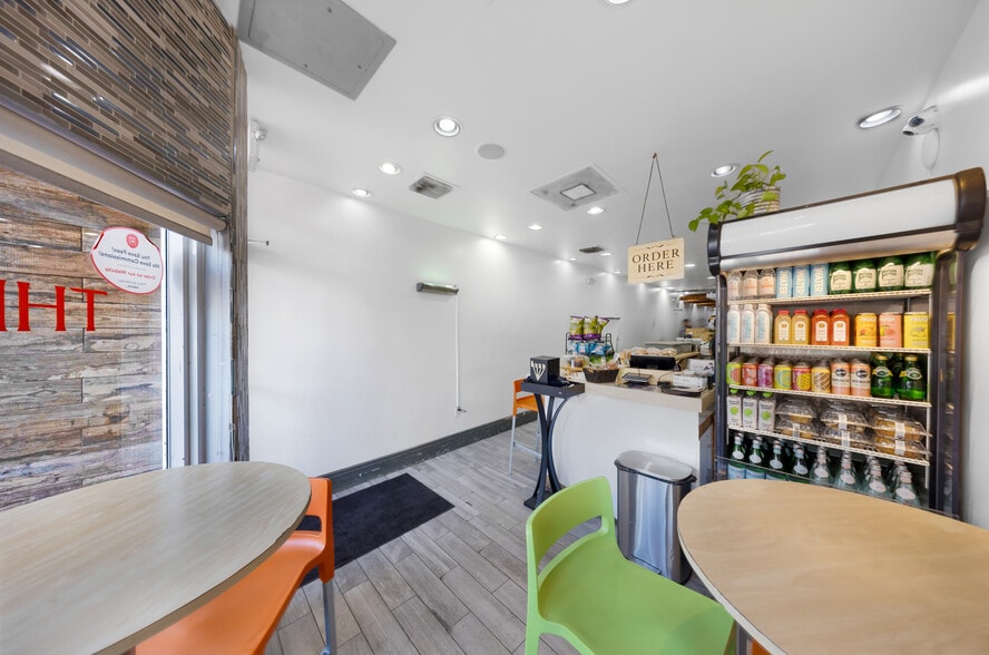 More Photos Of 9517-9523 Harding Ave, Surfside Storefront For Sale