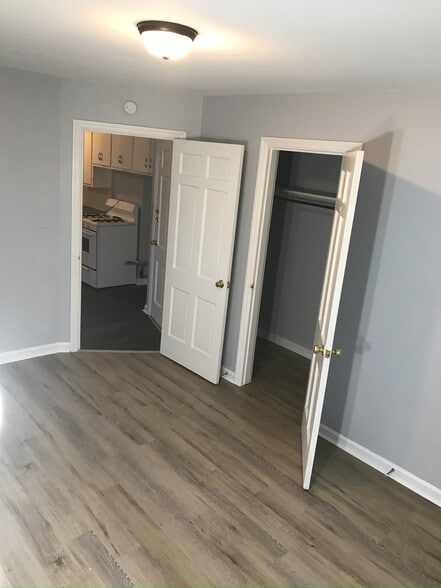 More Photos Of 24 Fernwood Ave, Dayton Apartments For Sale
