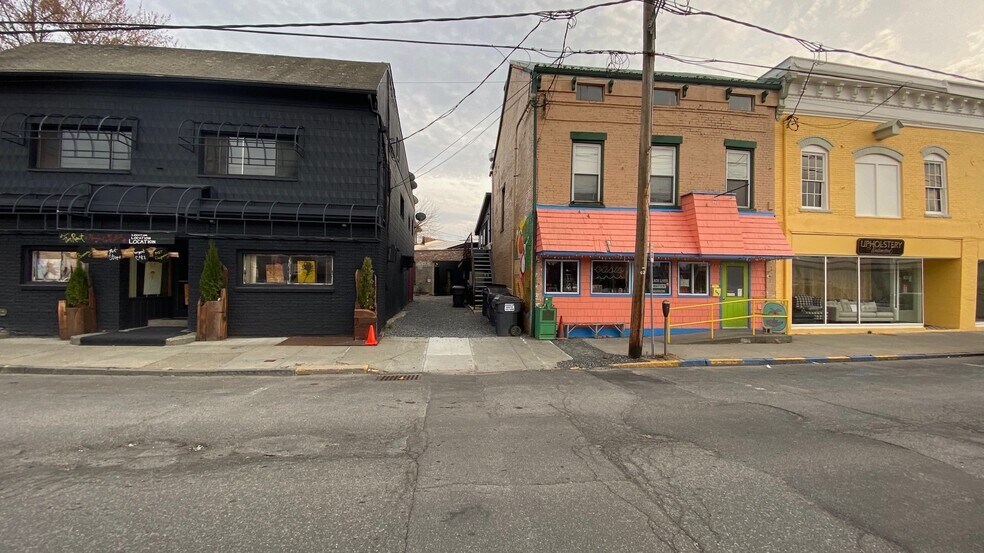 Primary Photo Of , Hudson Unknown For Sale