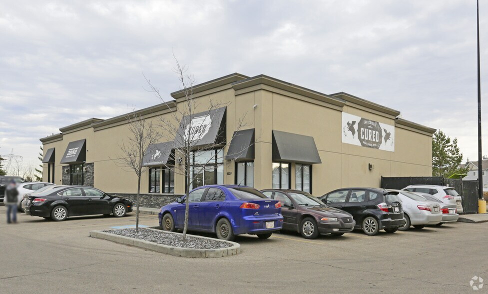 More Photos Of 2303 Ellwood Dr SW, Edmonton Restaurant For Sale