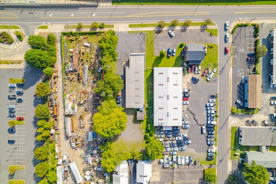 More Photos Of 4830 Old Pineville Rd, Charlotte Storefront Retail Office For Lease