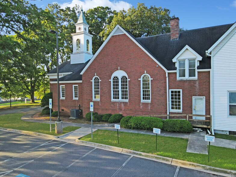 More Photos Of 6210 Old Pineville Rd, Charlotte Specialty For Sale