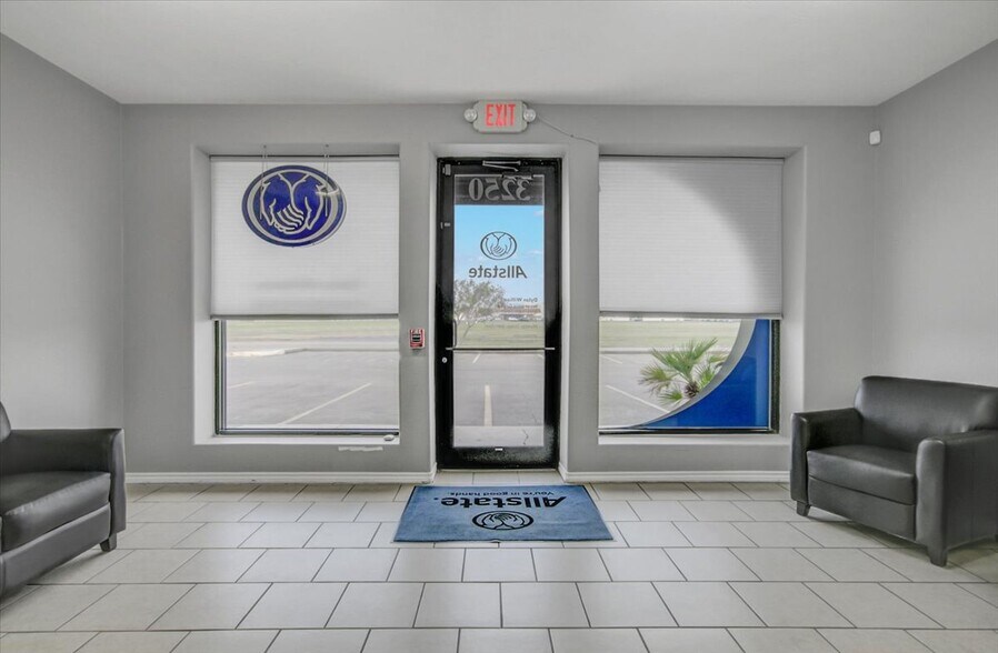 More Photos Of 3250 Central Mall Dr, Port Arthur Office For Sale