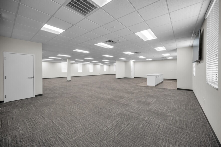More Photos Of 11541 Trinity Blvd, Trinity Office For Sale