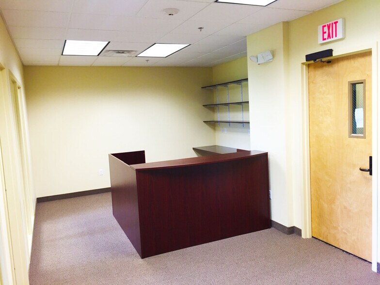 More Photos Of 150A Andover St, Danvers Office For Lease
